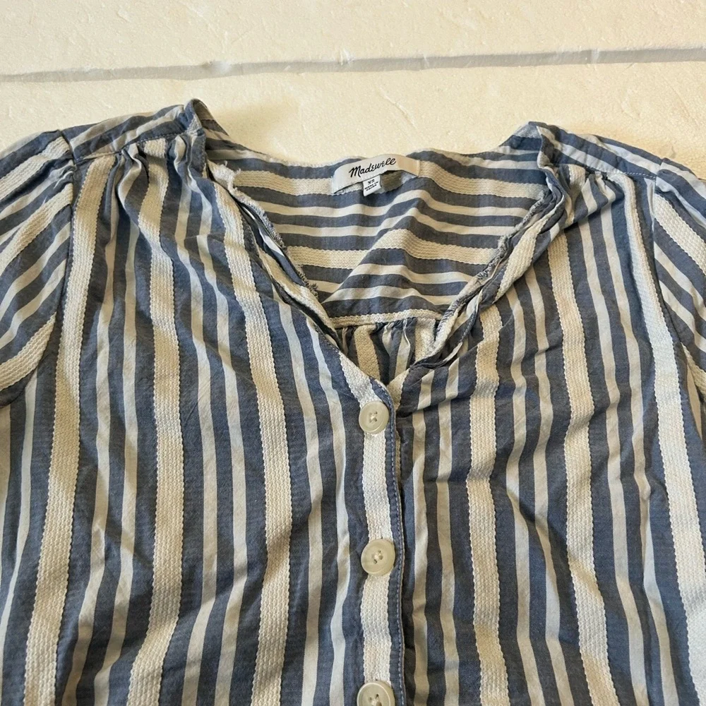 Madewell blue white striped button down short sleeve top